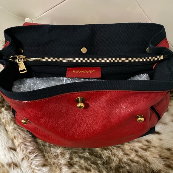 ❤️Authentic YSL❤️ - Picture 9 of 13